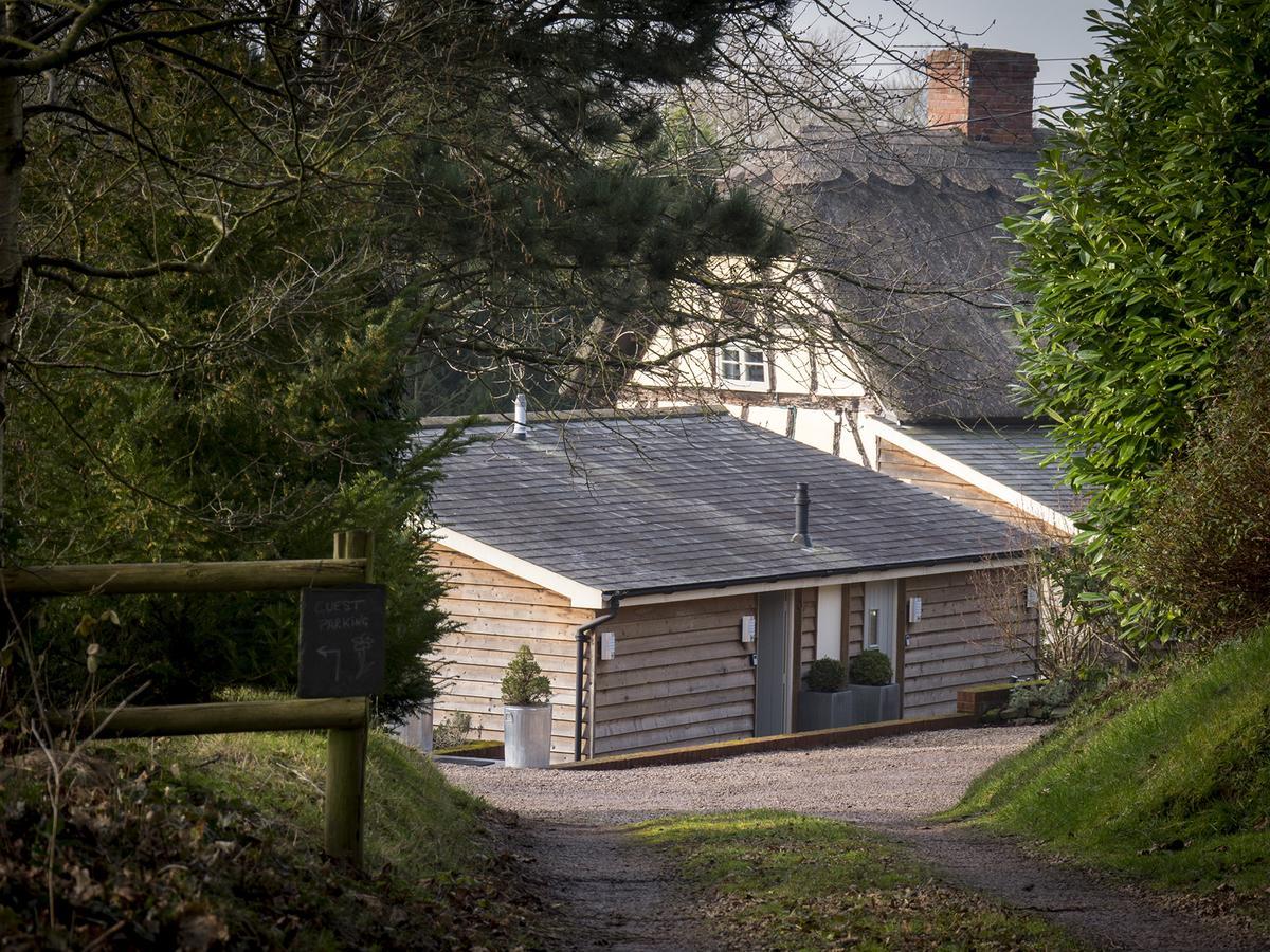 The Steppes Holiday Cottages Херфорд Екстериор снимка