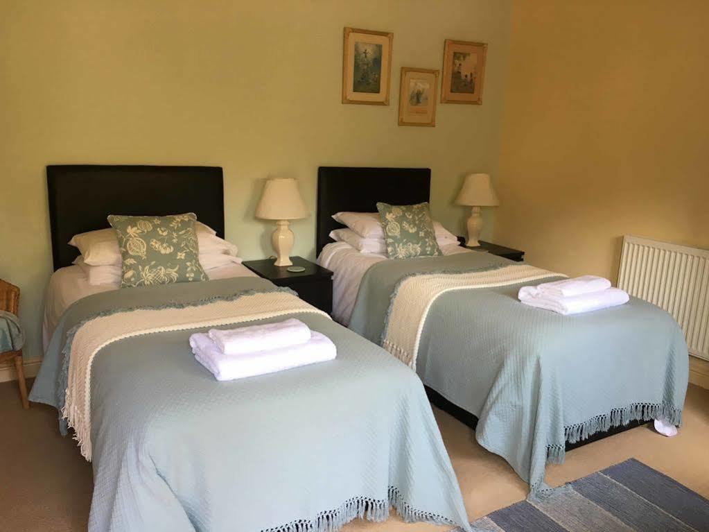 The Steppes Holiday Cottages Херфорд Екстериор снимка