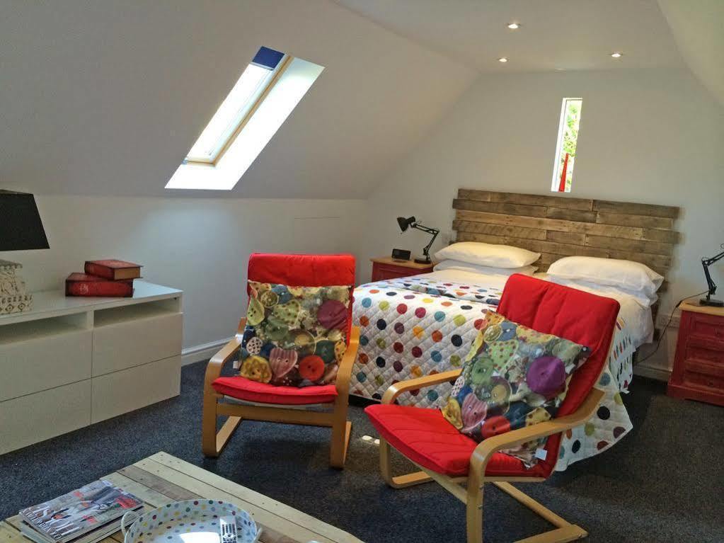 The Steppes Holiday Cottages Херфорд Екстериор снимка